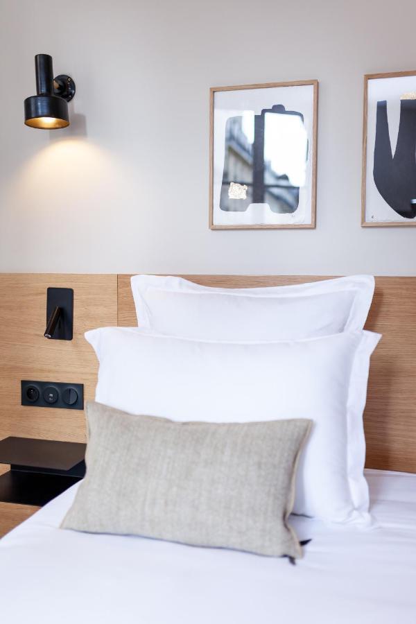 Hotel Tinah Paris, Champs Elysées