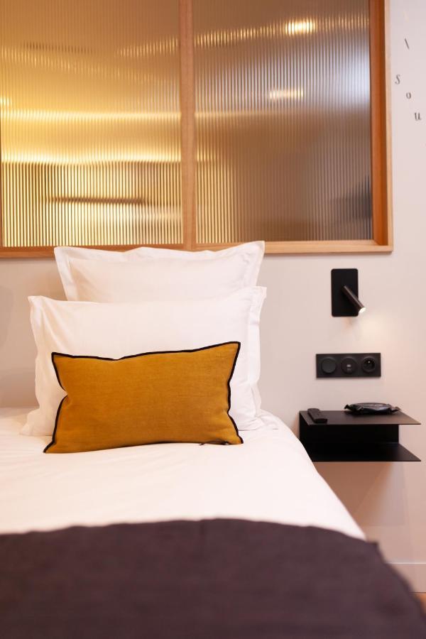 Tinah Paris, Champs Elysées Hotel París